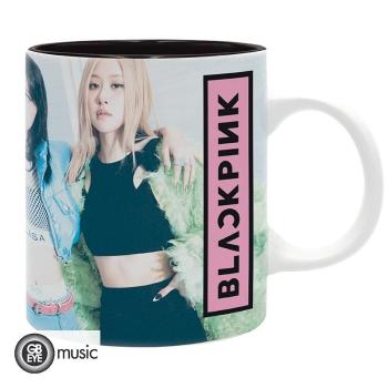 BLACKPINK - Becher "Mädchen"  Beginnen Sie Ihren Tag mit einer Portion Inspiration und Begeisterung von den unglaublichen Mädchen von Blackpink! Dieser offiziell lizenzierte Becher ist ein Statement für Ihre Hingabe an die Musik, den Stil und das Charisma